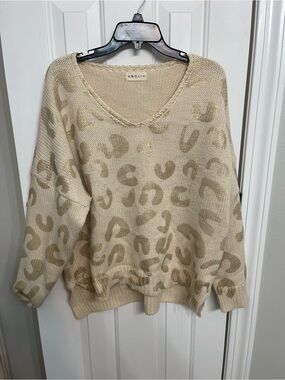 Amour Cream Leopard-Print V-Neck Sweater